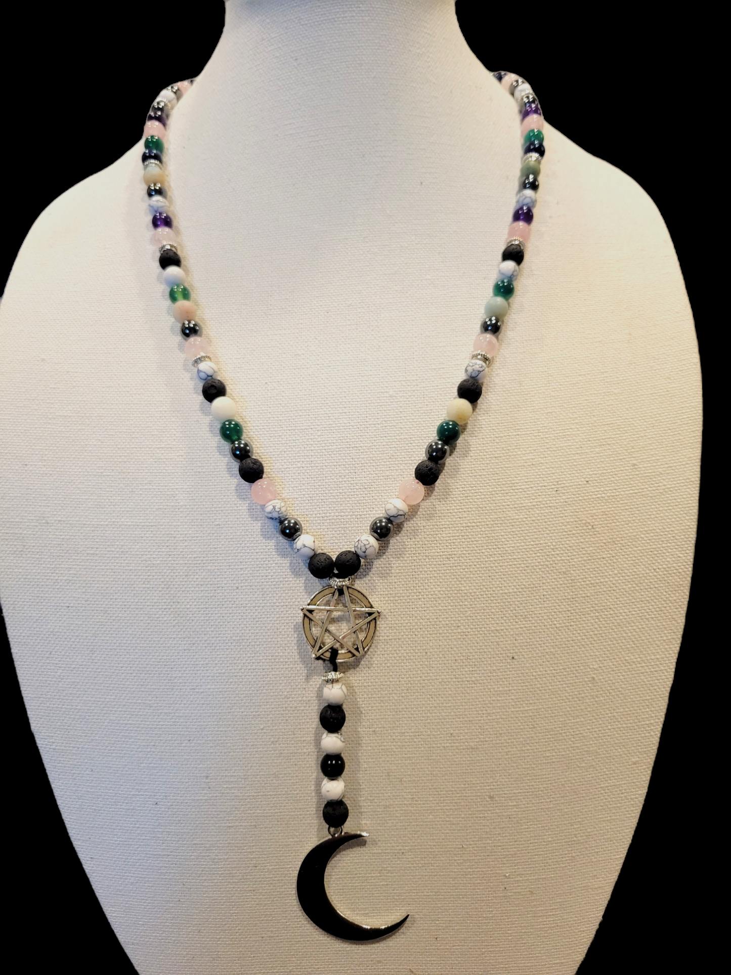 Bead necklace